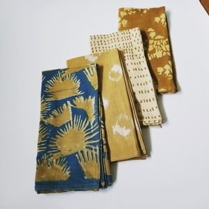 Mix and match napkins